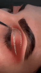 💎 Sparkle Diamond – Multi-Use Glitter Eyeliner by SHEGLITTARY