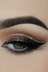 💎 Sparkle Diamond – Multi - Use Glitter Eyeliner by SHEGLITTARY - SHEGLITTARY💎 Sparkle Diamond – Multi - Use Glitter Eyeliner by SHEGLITTARYSHEGLITTARY