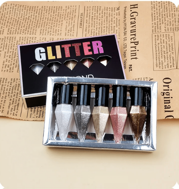 💎 Sparkle Diamond – Multi - Use Glitter Eyeliner by SHEGLITTARY - SHEGLITTARY💎 Sparkle Diamond – Multi - Use Glitter Eyeliner by SHEGLITTARYSHEGLITTARY