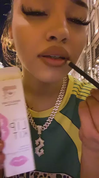 Sheglittary Pretty Glitter Lip Kit - viral shade